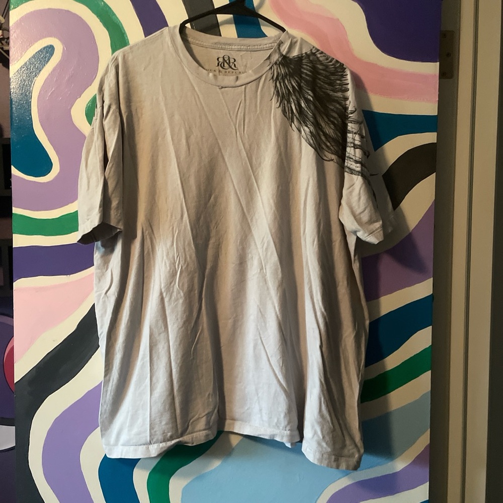 Wings Graphic T-Shirt